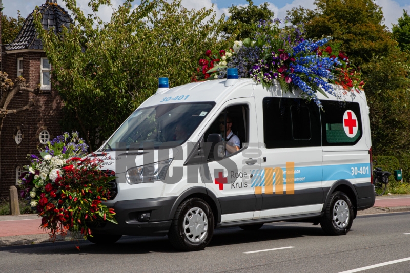 AA8I8542
