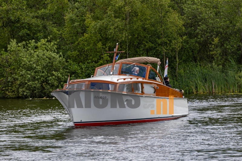 061A2403